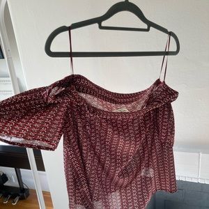 Off shoulder short sleeve Madewell shirt